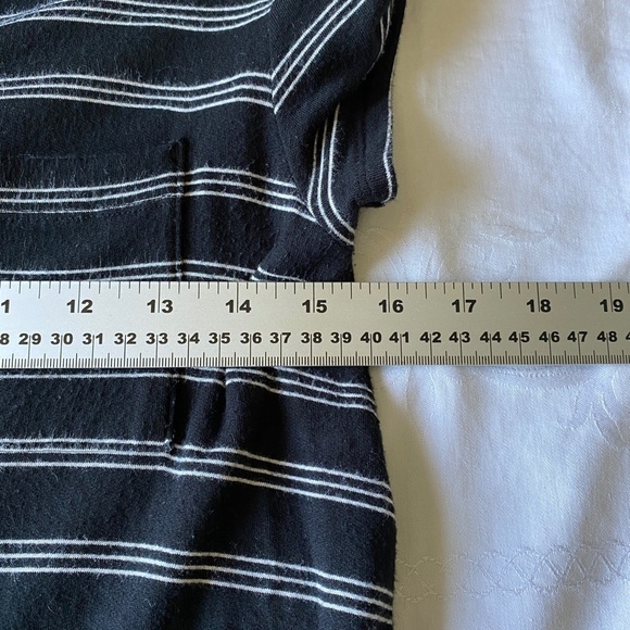 Lou & Gray Women's Black with White‎ Stripes Heavy T-Shirt Dress Size X-Small - Picture 7 of 12